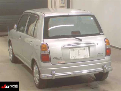 Daihatsu MIRA  с аукциона в Японии