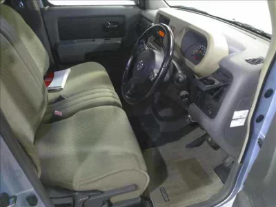 Nissan CUBE  с аукциона в Японии