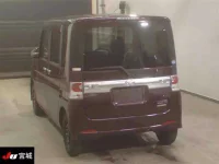 Daihatsu TANTO лот № 4443 оценка 3.5  с аукциона в Японии 1