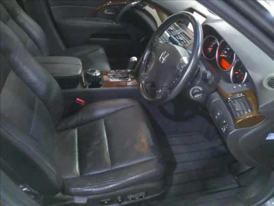 Honda LEGEND  с аукциона в Японии