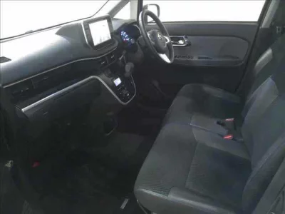 Daihatsu MOVE  с аукциона в Японии