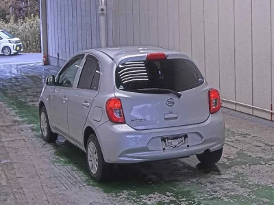 Nissan MARCH  с аукциона в Японии