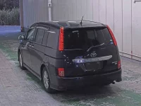 Toyota ISIS лот № 6026 оценка 3.5  с аукциона в Японии 1