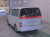 Nissan ELGRAND лот № 6161 оценка 3.5  с аукциона в Японии 1