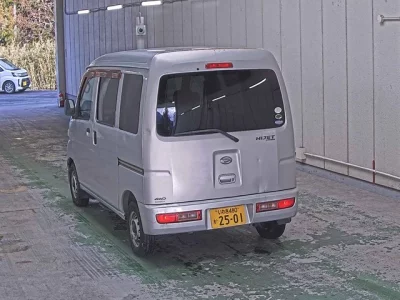Daihatsu HIJET VAN  с аукциона в Японии