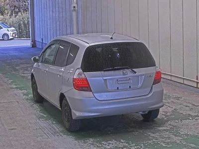 Honda FIT  с аукциона в Японии