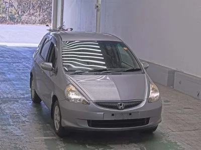 Honda FIT  с аукциона в Японии