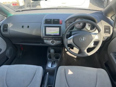 Honda FIT  с аукциона в Японии