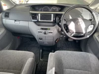 Toyota VOXY лот № 6267 оценка 3.5  с аукциона в Японии 3