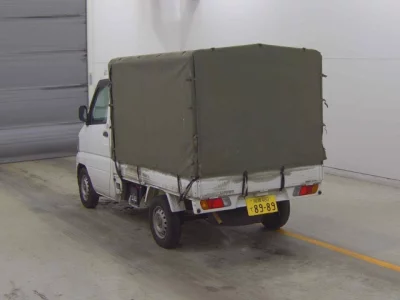 Nissan CLIPPER TRUCK