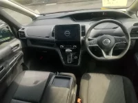 Nissan SERENA лот № 4215 оценка 4  с аукциона в Японии 4