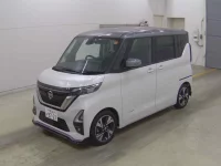 Nissan ROOX лот № 3006 оценка 4.5  с аукциона в Японии 2