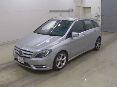 Mercedes-Benz B CLASS