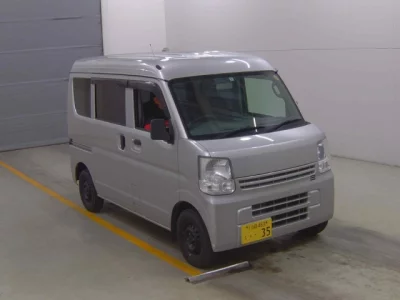 Nissan CLIPPER VAN