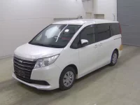 Toyota NOAH лот № 8010 оценка R  с аукциона в Японии 2