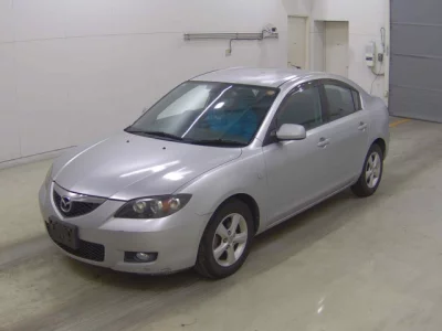 Mazda AXELA  с аукциона в Японии