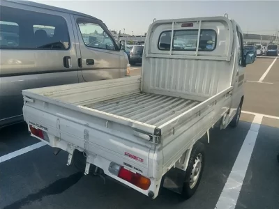 Nissan CLIPPER TRUCK