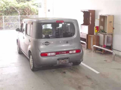 Nissan CUBE  с аукциона в Японии