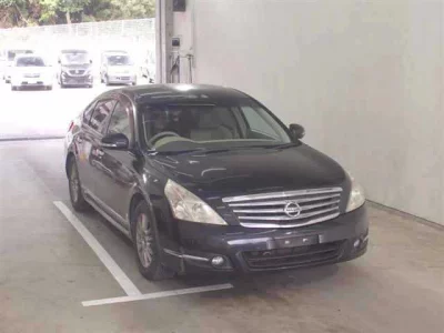 Nissan TEANA