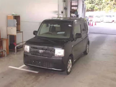Toyota PIXIS SPACE