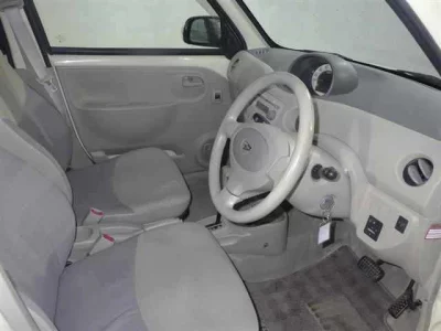 Daihatsu Esse  с аукциона в Японии