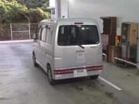 Daihatsu Atrai Wagon лот № 1098 оценка 3  с аукциона в Японии 1