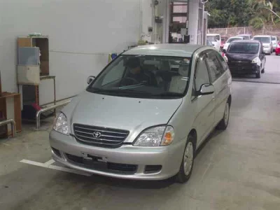 Toyota NADIA  с аукциона в Японии