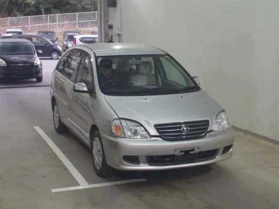 Toyota NADIA  с аукциона в Японии