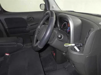 Nissan CUBE  с аукциона в Японии
