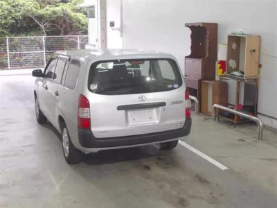 Toyota SUCCEED  с аукциона в Японии