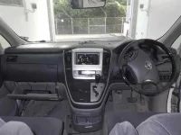 Toyota ALPHARD лот № 1104 оценка 3  с аукциона в Японии 4