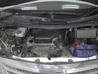 Toyota ALPHARD лот № 1104 оценка 3  с аукциона в Японии 5