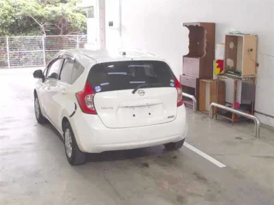 Nissan NOTE  с аукциона в Японии