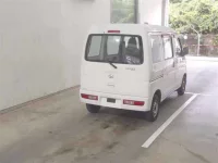 Daihatsu HIJET VAN лот № 208 оценка 3  с аукциона в Японии 4