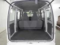 Daihatsu HIJET VAN лот № 208 оценка 3  с аукциона в Японии 6