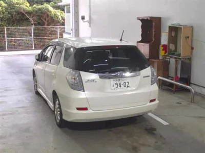 Honda FIT SHUTTLE