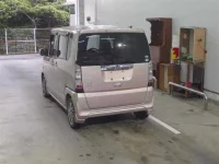 Honda N BOX лот № 1140 оценка 3  с аукциона в Японии 1