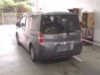 Honda STEP WAGON лот № 1045 оценка 3.5  с аукциона в Японии 1