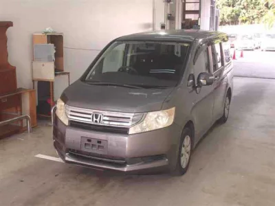 Honda STEP WAGON  с аукциона в Японии