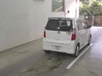 Suzuki WAGON R лот № 1078 оценка 3  с аукциона в Японии 4