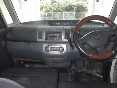 Daihatsu TANTO  с аукциона в Японии