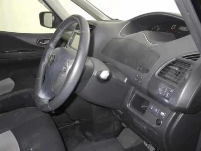 Nissan SERENA  с аукциона в Японии