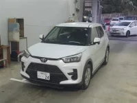 Toyota RAIZE лот № 295 оценка 4.5  с аукциона в Японии 3
