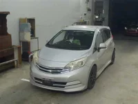 Nissan NOTE лот № 1212 оценка 3.5  с аукциона в Японии 3