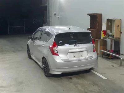 Nissan NOTE  с аукциона в Японии