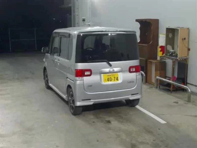 Daihatsu TANTO  с аукциона в Японии