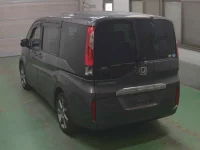 Honda STEP WAGON лот № 3508 оценка 3.5  с аукциона в Японии 1
