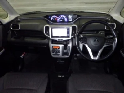 Mitsubishi DELICA D2