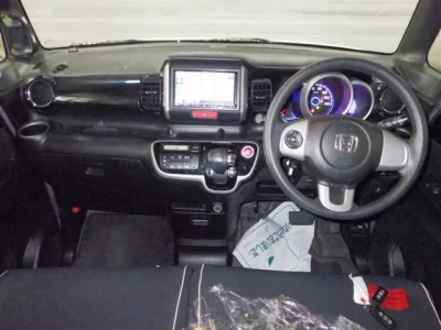 Honda N BOX PLUS