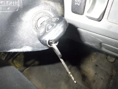 Toyota NOAH  с аукциона в Японии